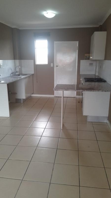 To Let 2 Bedroom Property for Rent in Zwartkop Gauteng