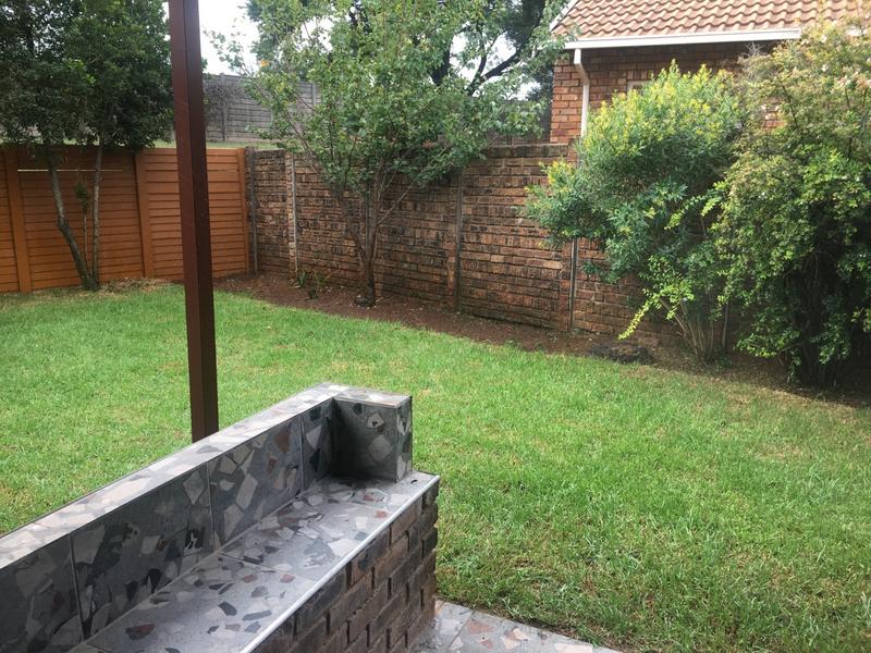 To Let 3 Bedroom Property for Rent in Pierre Van Ryneveld Gauteng