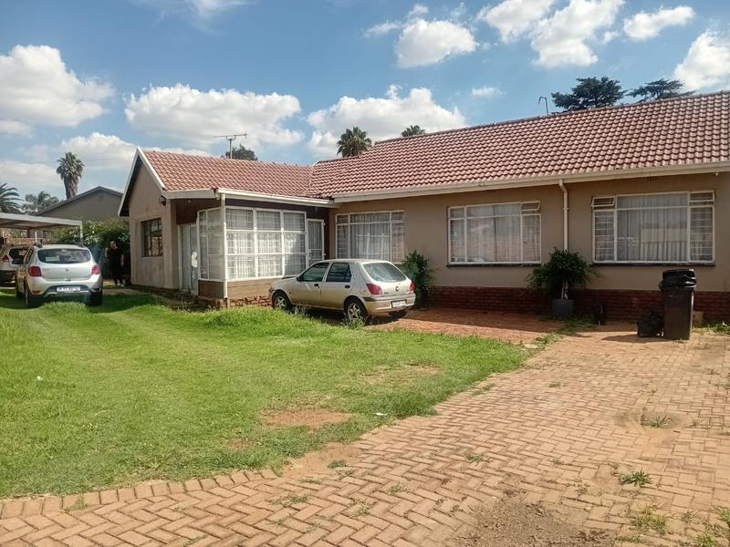 To Let 3 Bedroom Property for Rent in Mindalore Gauteng