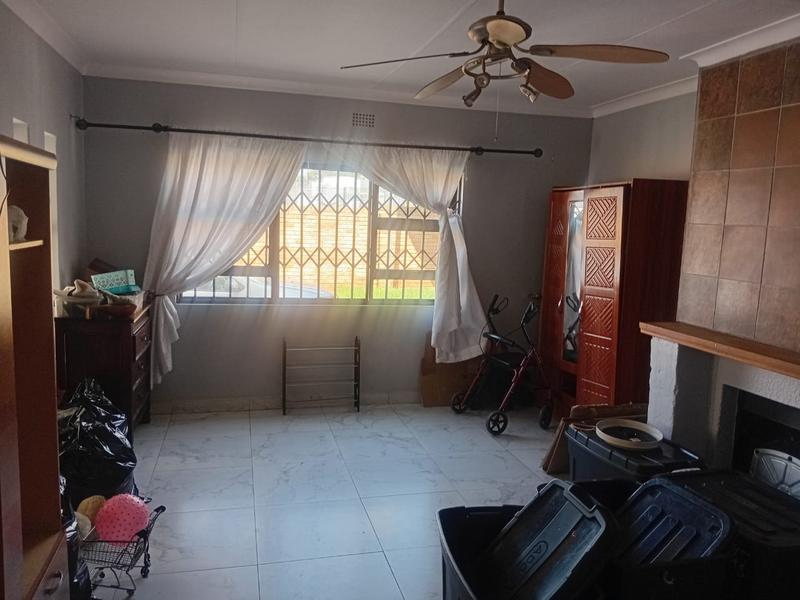 To Let 3 Bedroom Property for Rent in Mindalore Gauteng