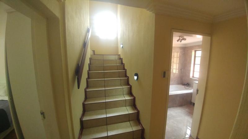 5 Bedroom Property for Sale in Amandasig Gauteng