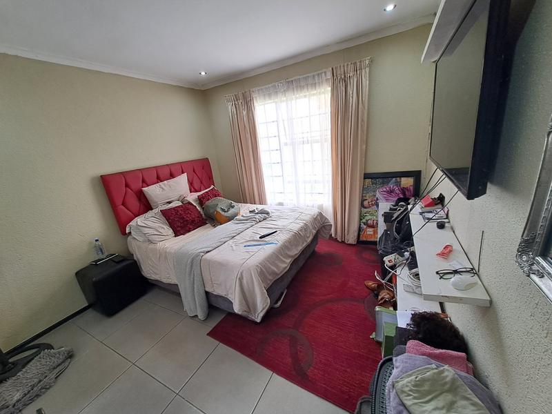 3 Bedroom Property for Sale in Heatherview Gauteng