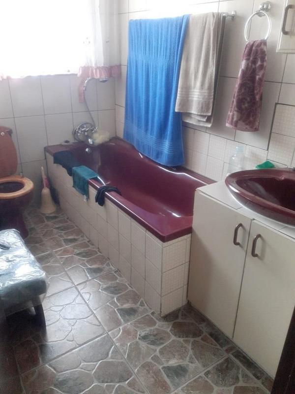 To Let 3 Bedroom Property for Rent in Diepkloof Gauteng