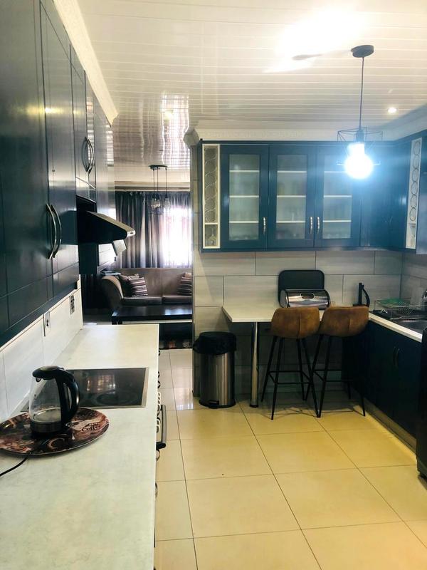 3 Bedroom Property for Sale in Thulani Gauteng