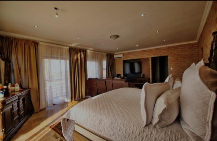 7 Bedroom Property for Sale in Wespark Gauteng