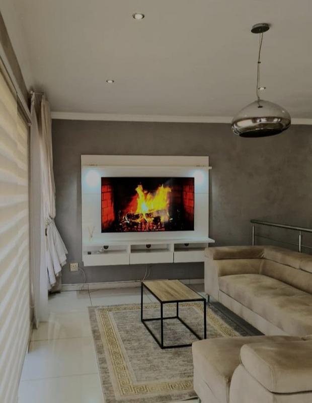 7 Bedroom Property for Sale in Wespark Gauteng