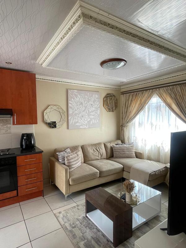 2 Bedroom Property for Sale in Daveyton Gauteng