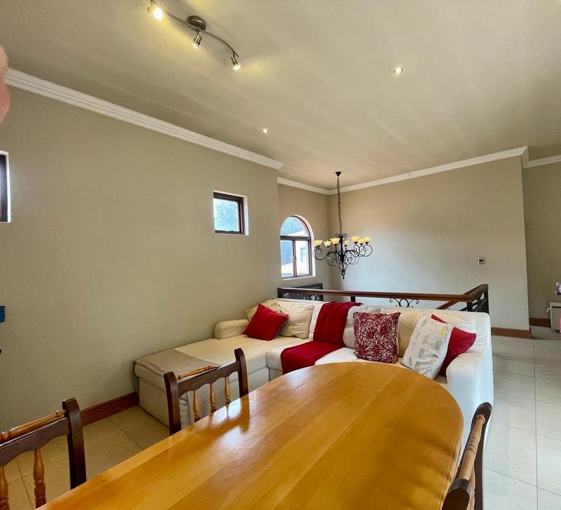 5 Bedroom Property for Sale in Midstream Estate Gauteng