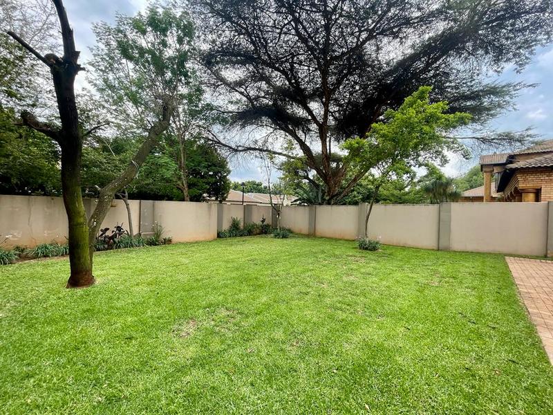 5 Bedroom Property for Sale in Midstream Estate Gauteng