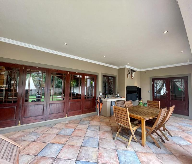 5 Bedroom Property for Sale in Midstream Estate Gauteng