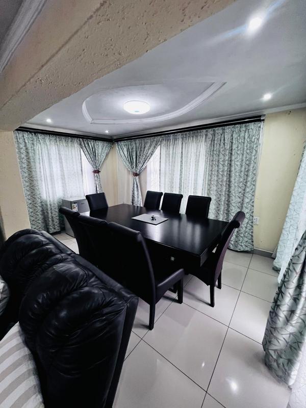 3 Bedroom Property for Sale in Zakariyya Park Gauteng