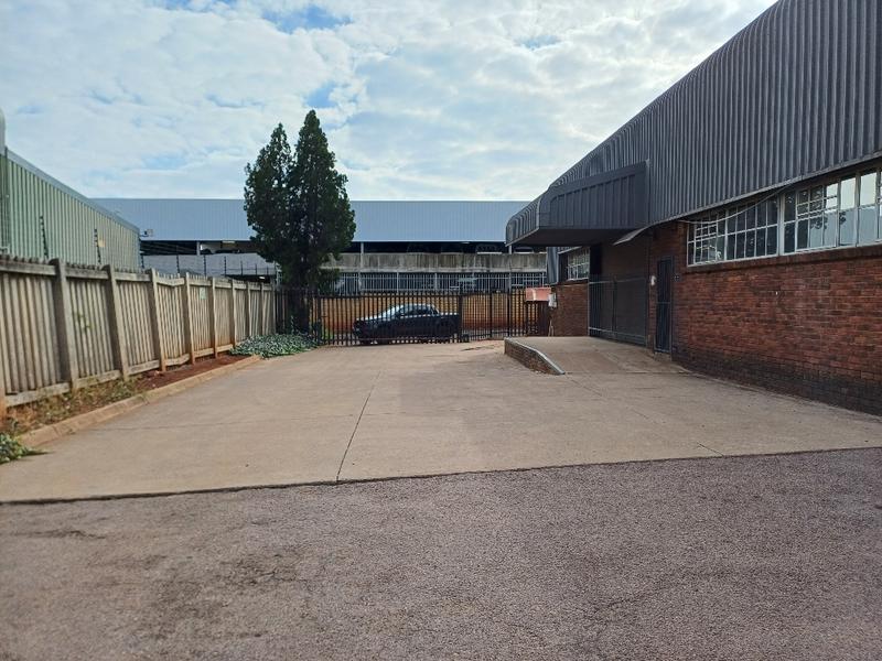 To Let commercial Property for Rent in Hennopspark Gauteng