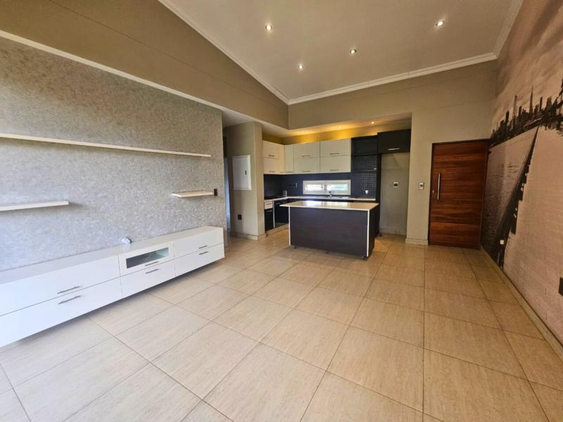 2 Bedroom Property for Sale in Glen Eagle Estate Gauteng