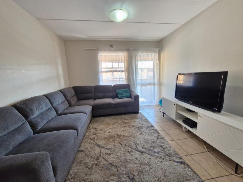 To Let 2 Bedroom Property for Rent in Noordwyk Gauteng