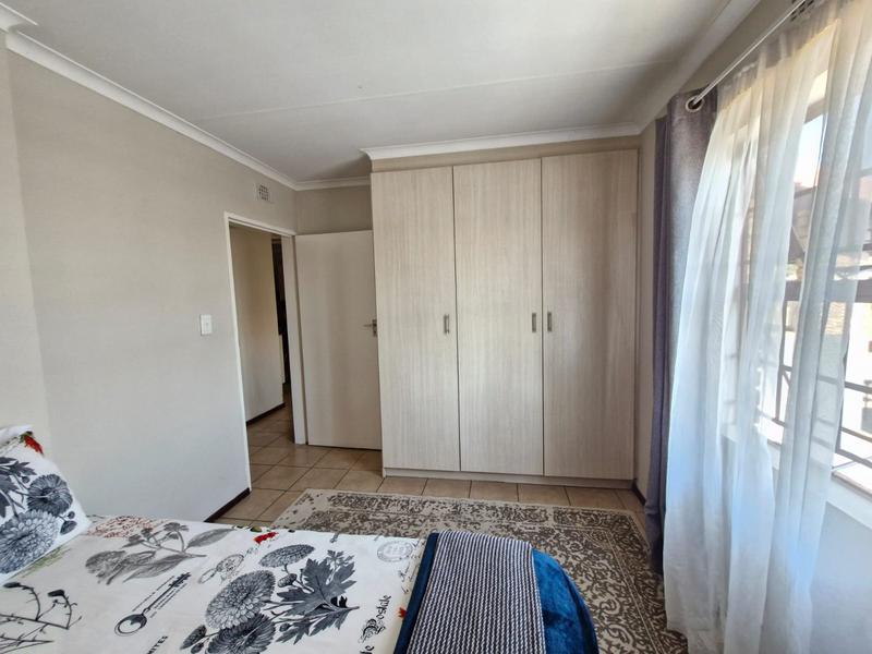 To Let 2 Bedroom Property for Rent in Noordwyk Gauteng