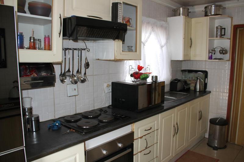 1 Bedroom Property for Sale in Braamfischerville Gauteng