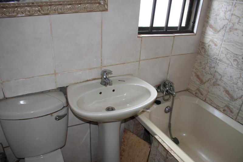 1 Bedroom Property for Sale in Braamfischerville Gauteng