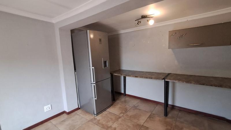 To Let 1 Bedroom Property for Rent in Kensington Gauteng