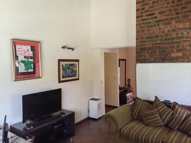 To Let 3 Bedroom Property for Rent in Bryanston Gauteng