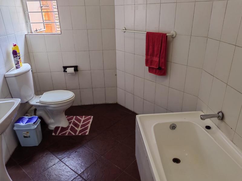 To Let 3 Bedroom Property for Rent in Bryanston Gauteng