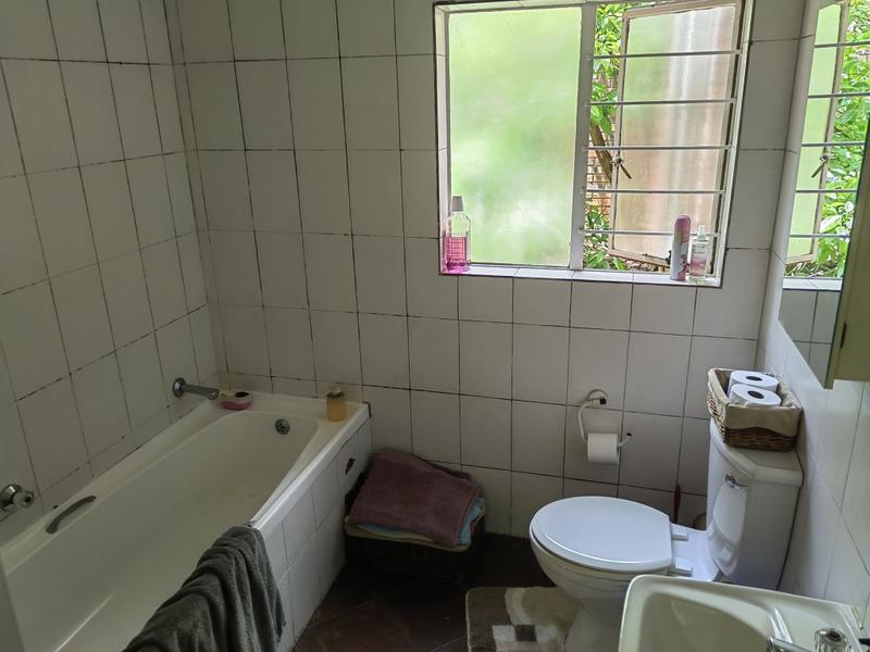 To Let 3 Bedroom Property for Rent in Bryanston Gauteng