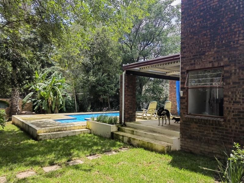 To Let 3 Bedroom Property for Rent in Bryanston Gauteng