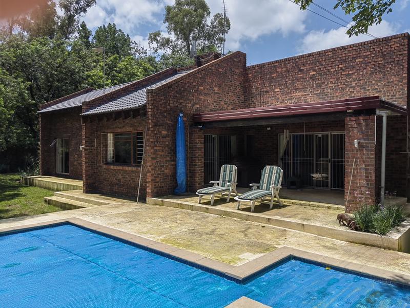 To Let 3 Bedroom Property for Rent in Bryanston Gauteng