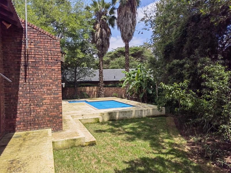 To Let 3 Bedroom Property for Rent in Bryanston Gauteng