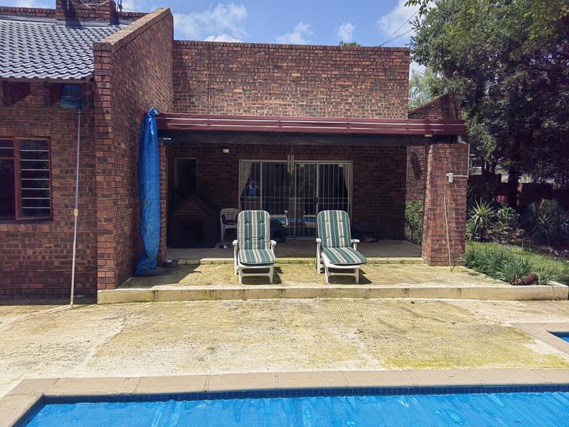 To Let 3 Bedroom Property for Rent in Bryanston Gauteng