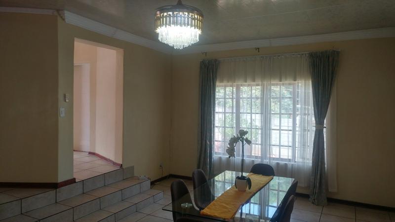 5 Bedroom Property for Sale in Amandasig Gauteng