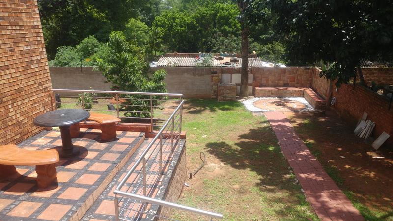 5 Bedroom Property for Sale in Amandasig Gauteng