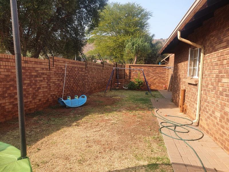 3 Bedroom Property for Sale in Magalieskruin Gauteng