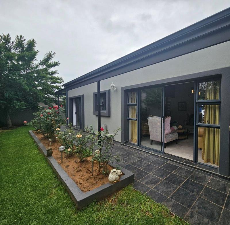 3 Bedroom Property for Sale in Midstream Meadows Gauteng