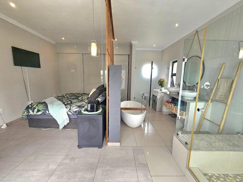 3 Bedroom Property for Sale in Midstream Meadows Gauteng