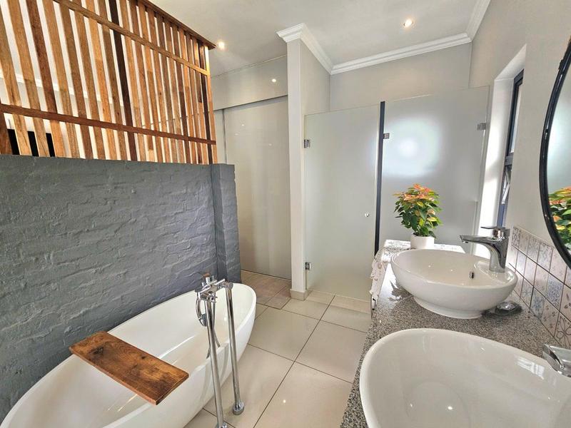 3 Bedroom Property for Sale in Midstream Meadows Gauteng