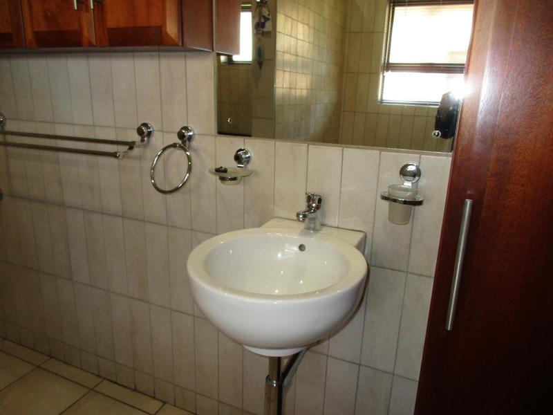 1 Bedroom Property for Sale in Retire at Midstream Gauteng