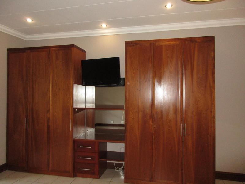 1 Bedroom Property for Sale in Retire at Midstream Gauteng