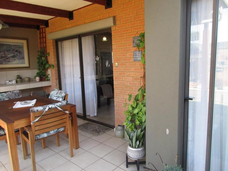 1 Bedroom Property for Sale in Retire at Midstream Gauteng