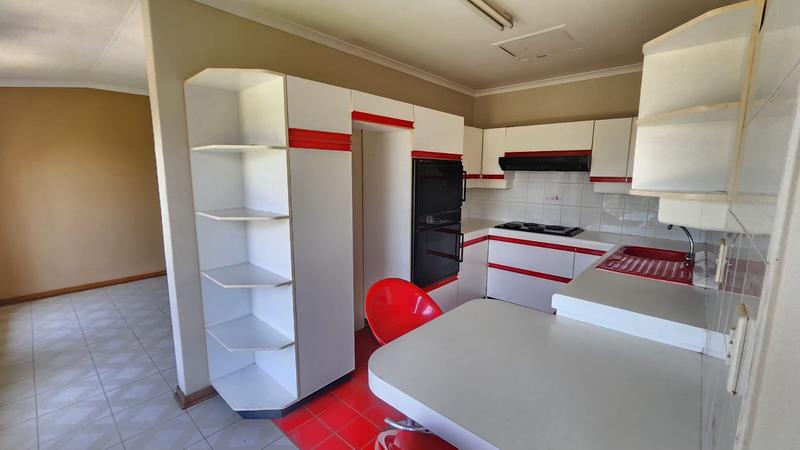 3 Bedroom Property for Sale in Alberante Gauteng