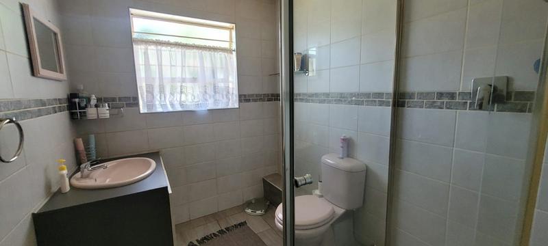 3 Bedroom Property for Sale in Brackendowns Gauteng