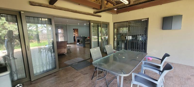 4 Bedroom Property for Sale in Brackenhurst Gauteng