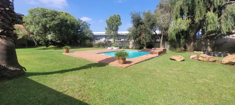 4 Bedroom Property for Sale in Brackenhurst Gauteng