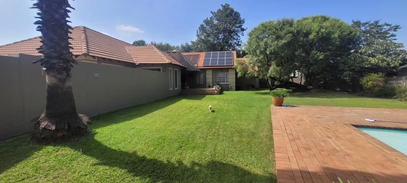 4 Bedroom Property for Sale in Brackenhurst Gauteng