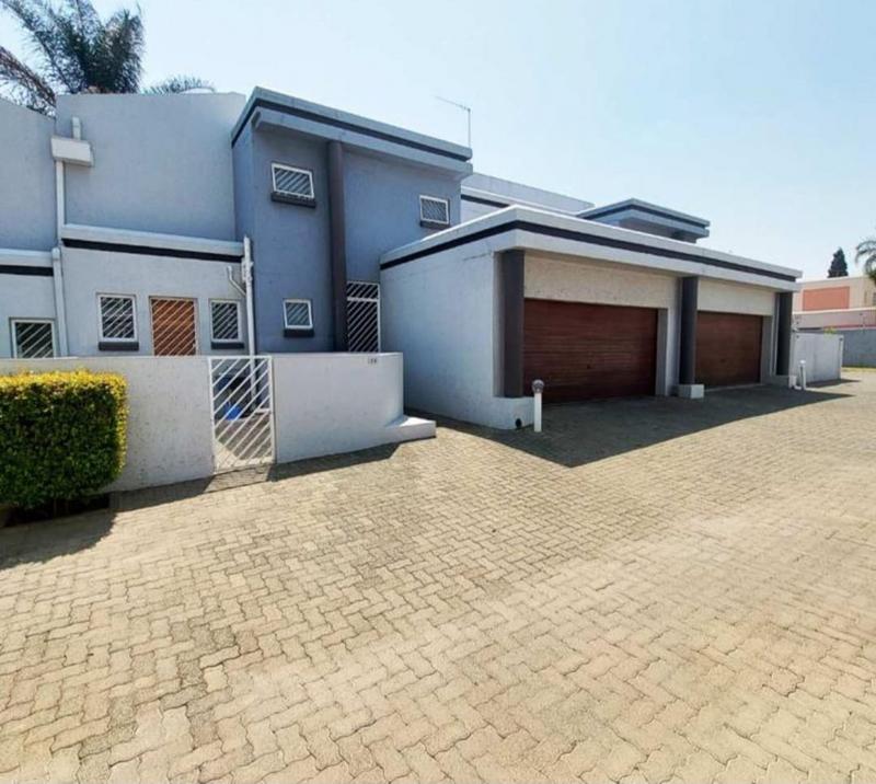 3 Bedroom Property for Sale in Meyersdal Gauteng