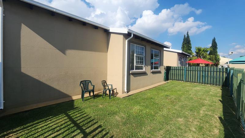 2 Bedroom Property for Sale in Meyersdal Gauteng