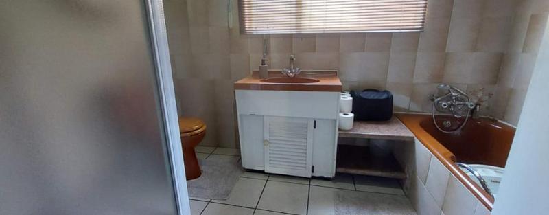 4 Bedroom Property for Sale in Randhart Gauteng