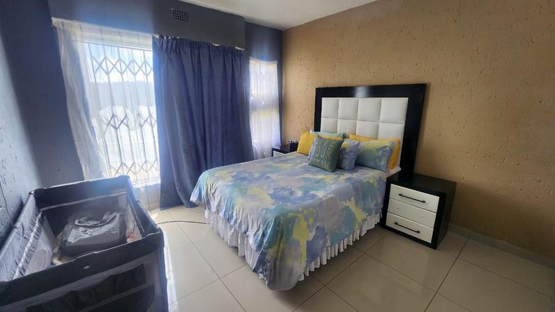 2 Bedroom Property for Sale in Glenvista Gauteng