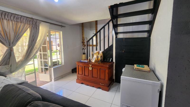 3 Bedroom Property for Sale in Bassonia Estate Gauteng