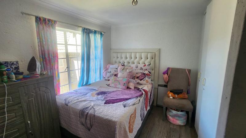 3 Bedroom Property for Sale in Bassonia Estate Gauteng