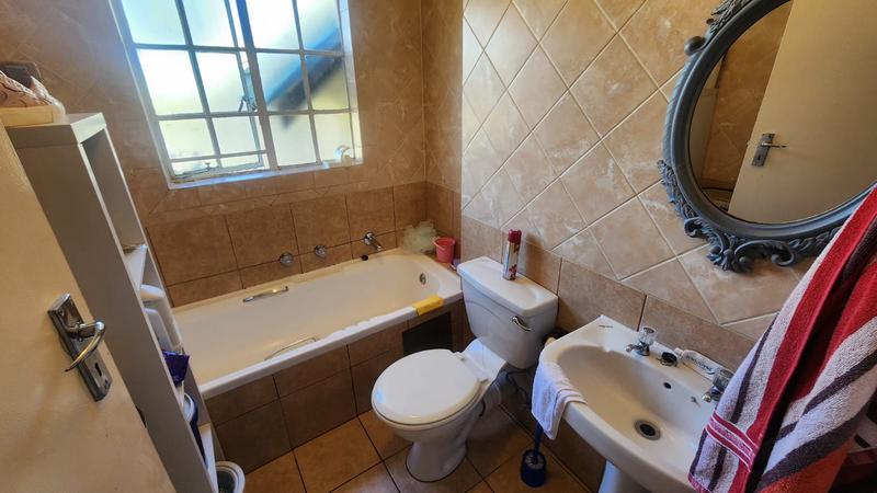 3 Bedroom Property for Sale in Bassonia Estate Gauteng